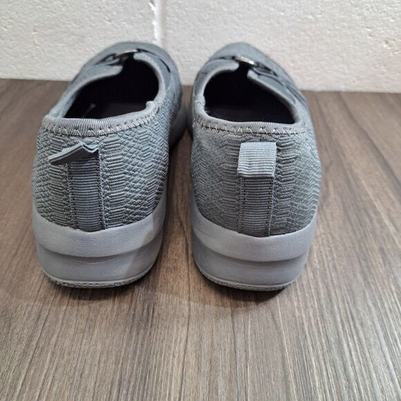 Comfortview Wide Width Athletic Shoes Women's Gray Slip On Flats Size 7 Wide - Picture 4 of 7